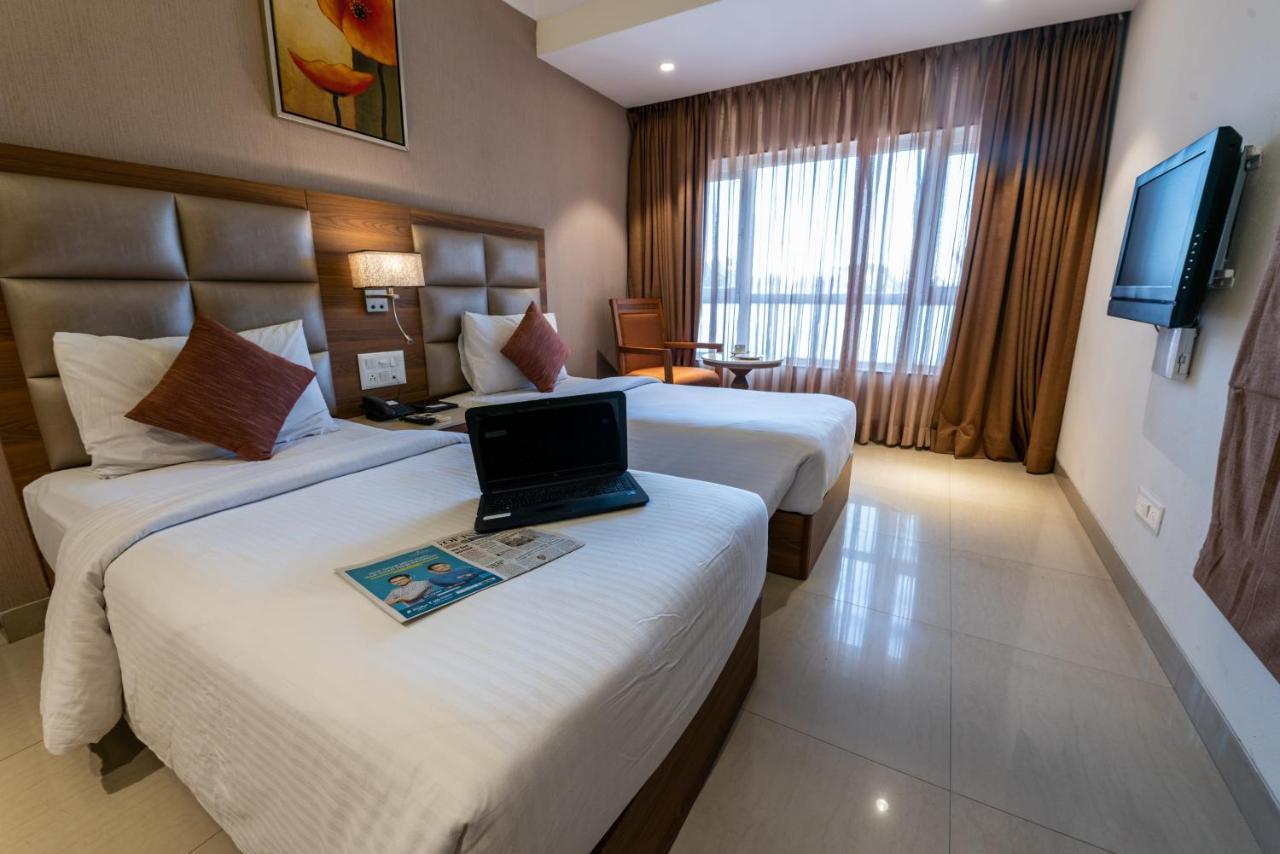 Click Hotel נאסיק מראה חיצוני תמונה